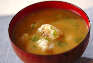 Суп-мисо с овощными клецками