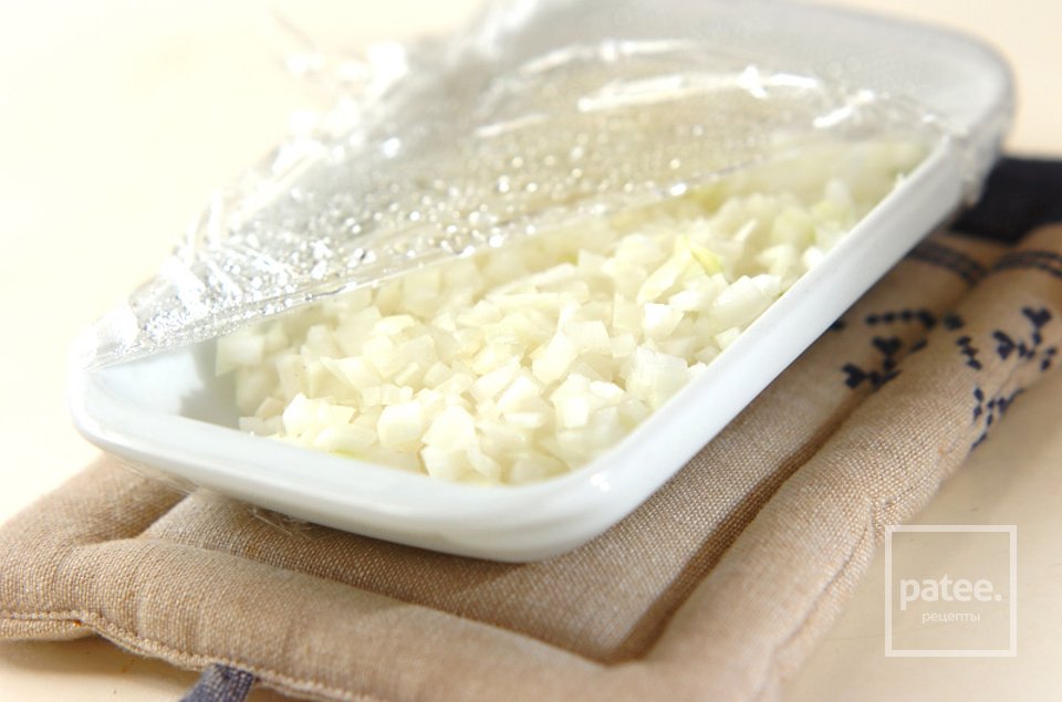 Сливочный салат с мясными шариками - Шаг 1