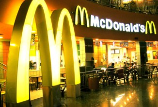 Руководство McDonald's устало от критики своей еды