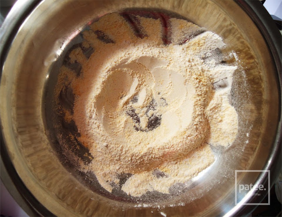 Кукурузный хлебец с синим сыром - Шаг 2