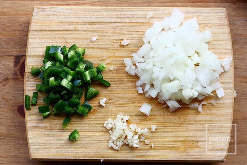 Грибы, фаршированные перцем халапеньо и беконом - Шаг 3