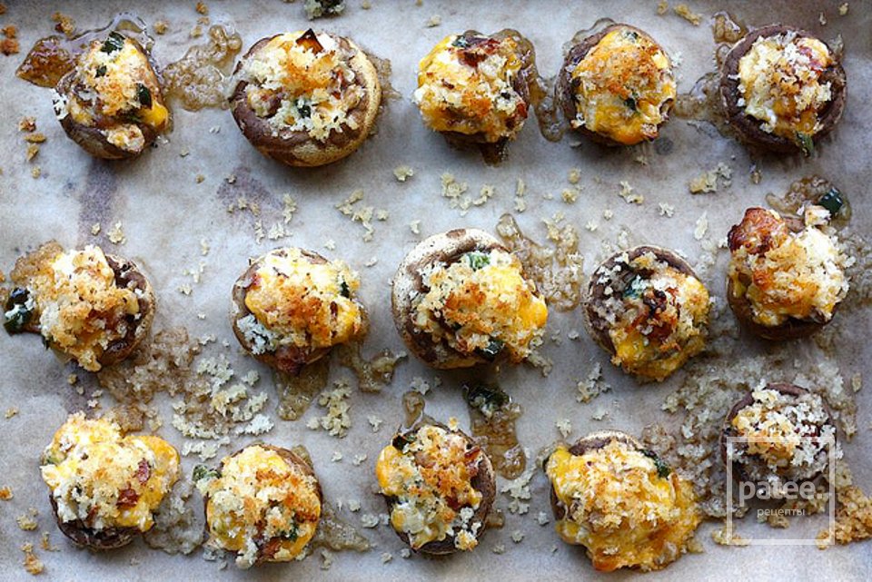 Грибы, фаршированные перцем халапеньо и беконом - Шаг 9