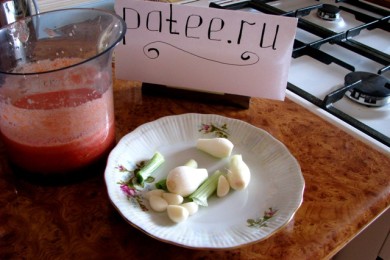 Томатный суп с индейкой - приготовление