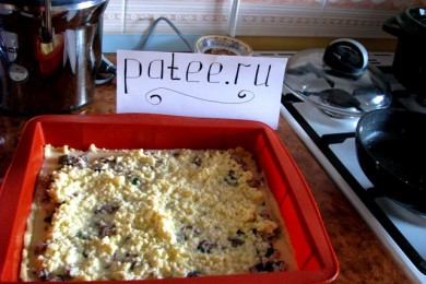 Лоранский пирог (киш) с курицей и грибами - приготовление