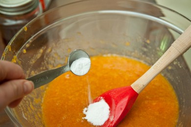 Пудинг из хурмы - приготовление