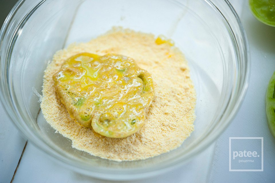 Зеленые жареные помидоры - Шаг 6