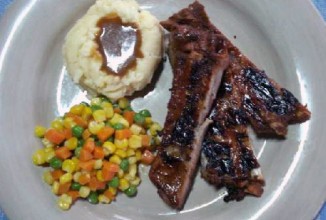 Жареные свиные ребрышки