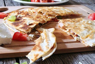 Македонская кесадилья