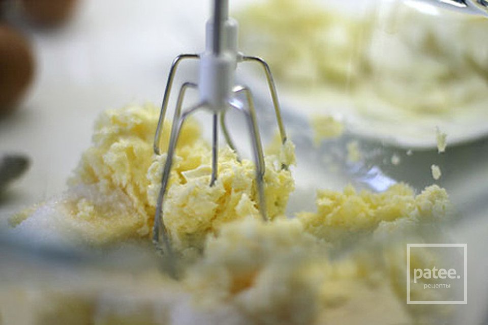 Кекс с черешней и грушей - Шаг 4