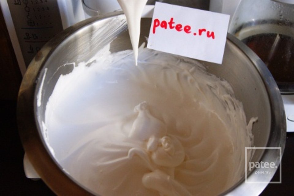 Клубничный торт со сливками - Шаг 4