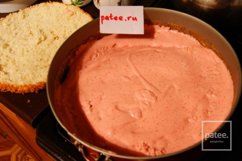 Клубничный торт со сливками - Шаг 10