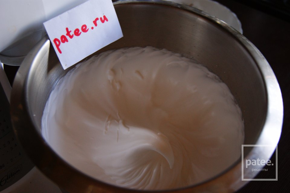 Клубничный торт со сливками - Шаг 2