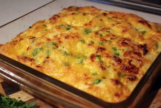 Кукурузный хлеб с чеддером