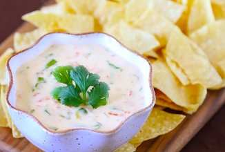 Сырный суп со шпинатом