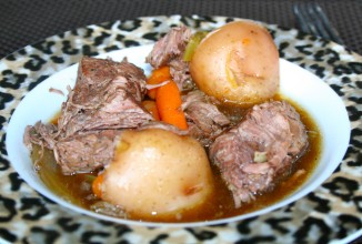 Говяжьи рёбрышки в мультиварке.