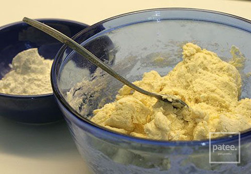 Сырники с клубникой - Шаг 4