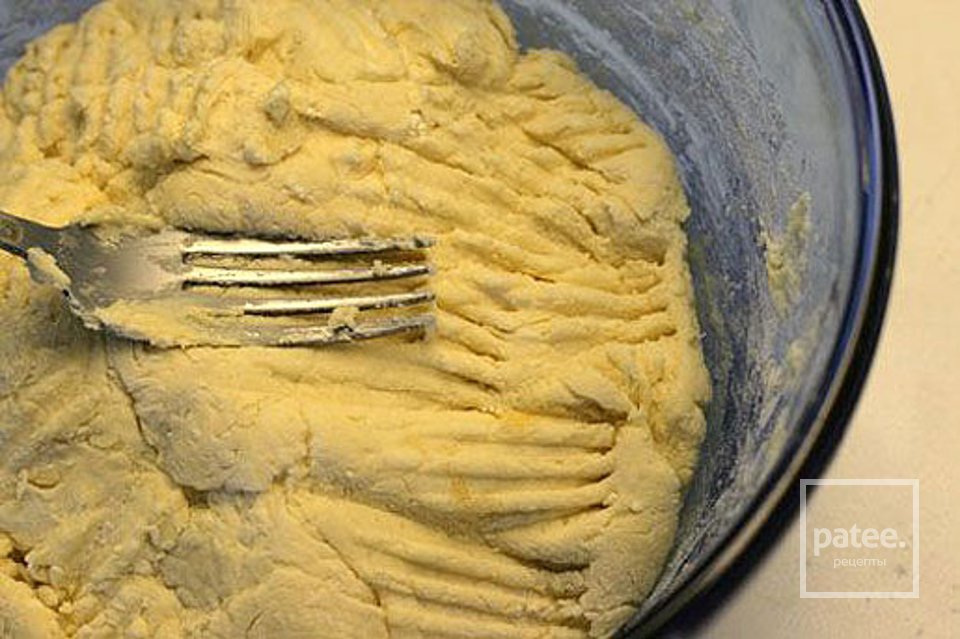 Сырники с клубникой - Шаг 5