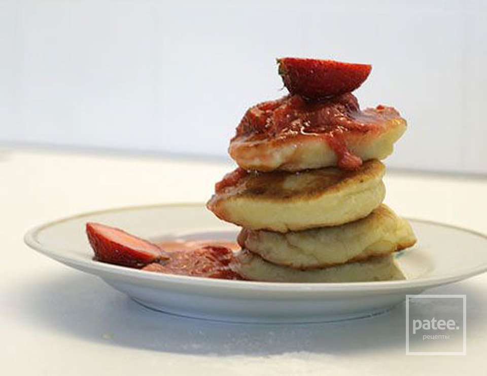 Сырники с клубникой - Шаг 8