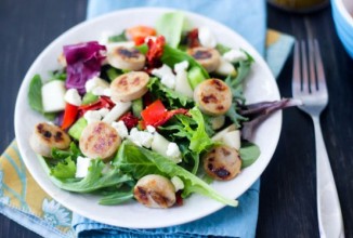 Куриный сладкий салат с карри