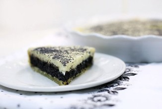 Маковый пирог со сметаной