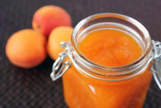 Пряный абрикосовый джем