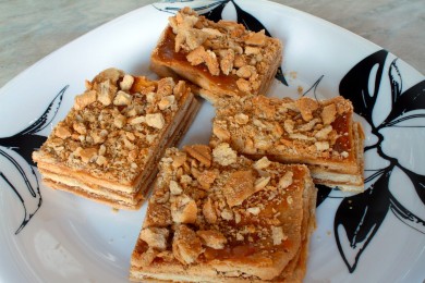 Пирожное с варёной сгущёнкой - приготовление