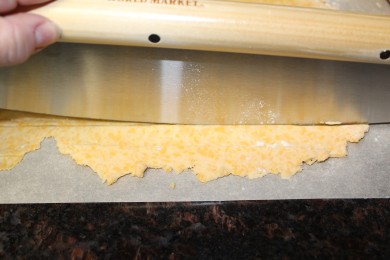 Домашние сырные крекеры - приготовление