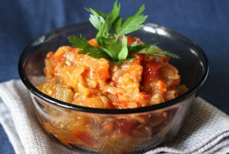 Баклажанная икра с яблоками