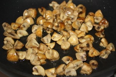 Грибная закуска на хлебе - приготовление