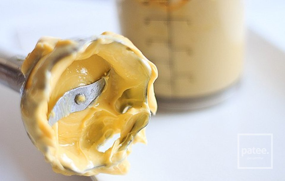 Домашний майонез с чесноком - Шаг 4