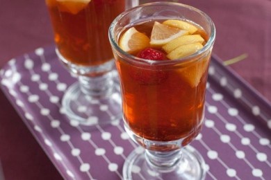 Рецепт Имбирный чай с клубникой