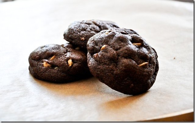 Вдвойне шоколадное арахисовое печенье
