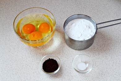 Кексы с жидкой начинкой - приготовление