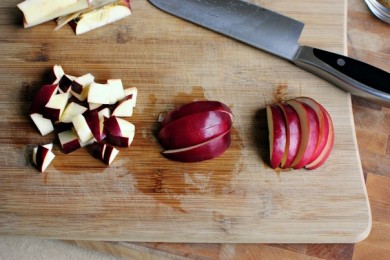 Запеченные хлопья с яблоком и корицей - приготовление