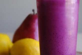 Чернично-грушевый коктейль