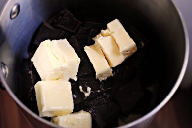 Острые трюфельные шоколадные брауни с красным перцем - приготовление