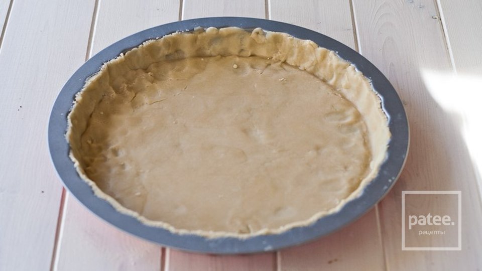 Пирог с грушами в миндальном креме - Шаг 2