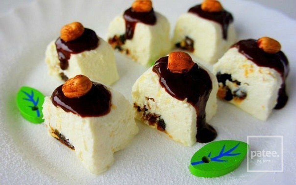 Творожный десерт с финиками и фундуком - Шаг 7