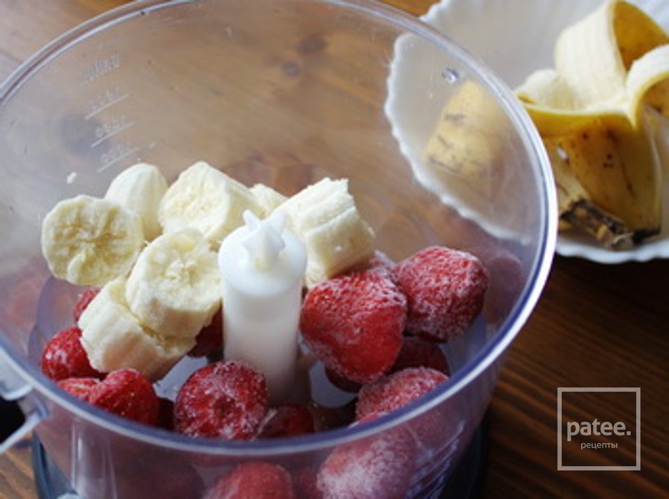 Клубнично-шоколадный шейк - Шаг 2