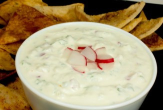 Дип из феты с редисом