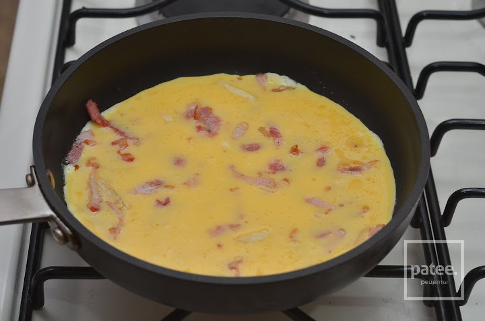Омлет с беконом - Шаг 5