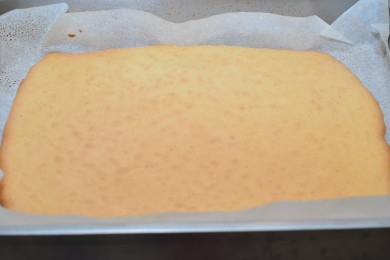 Бисквитный рулет - приготовление