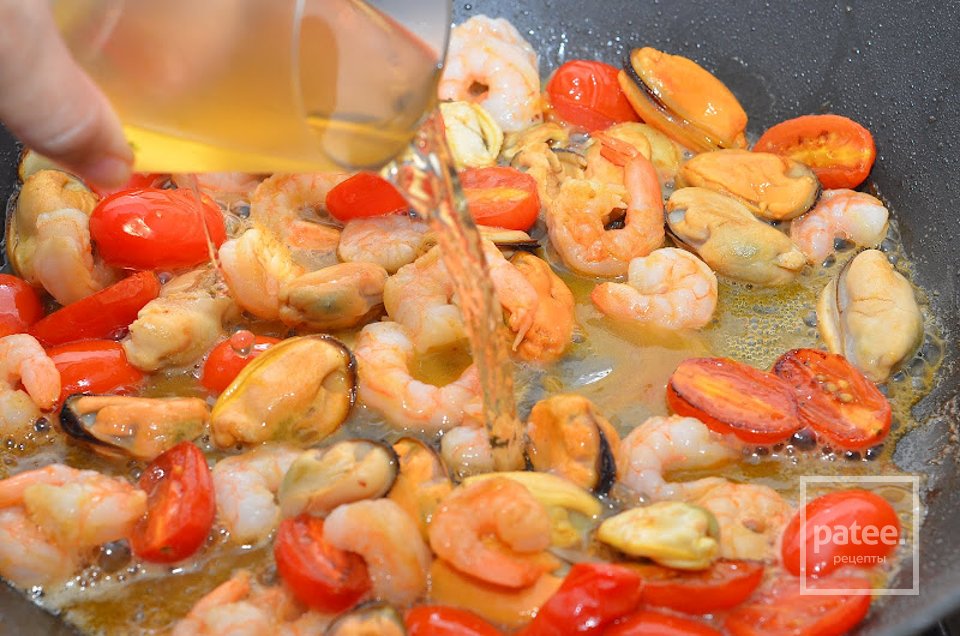 Паста с мидиями и креветками - Шаг 5