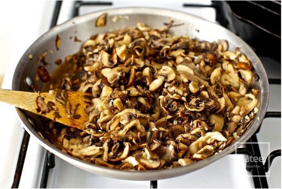 Пирог с грибами - Шаг 4