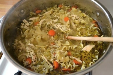 Куриный суп с лапшой - приготовление