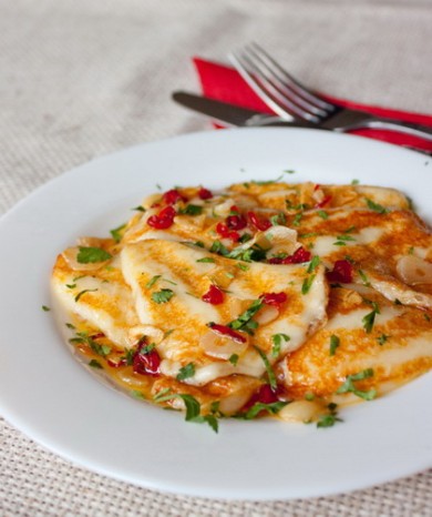 Жареный сулугуни с острым перцем и чесноком - Шаг 5