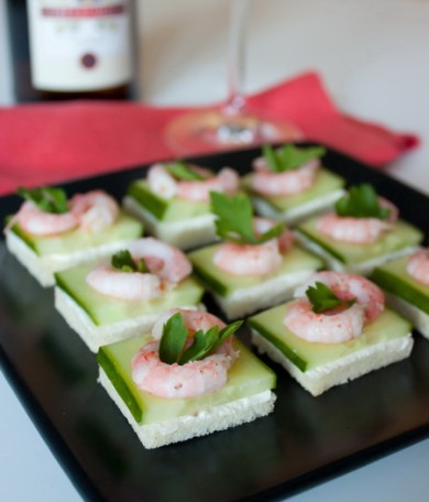 Канапе из креветок и огурца на тостах - Шаг 4