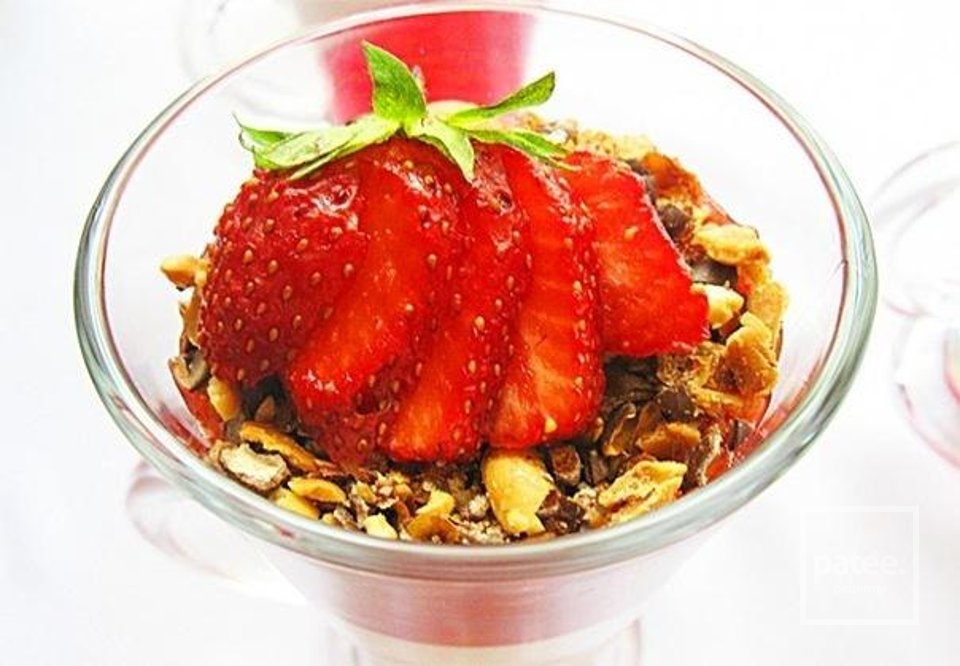 Десерт из клубники - Шаг 7