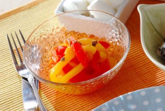 Перец, маринованный с анчоусами