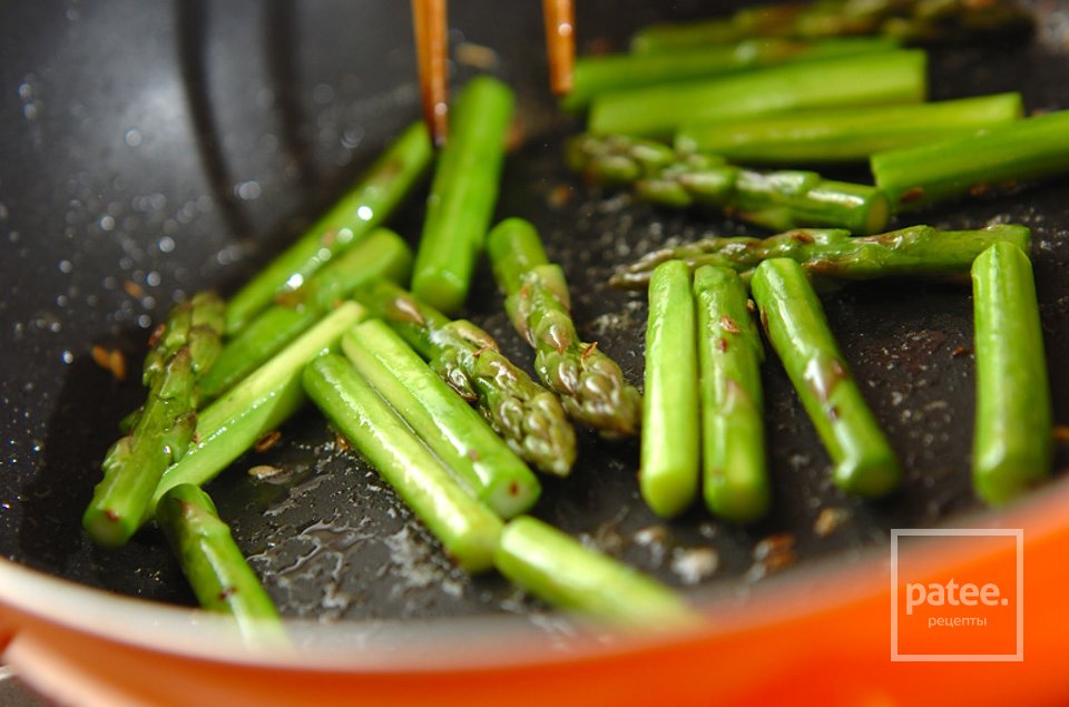 Зеленая спаржа с тмином - Шаг 2